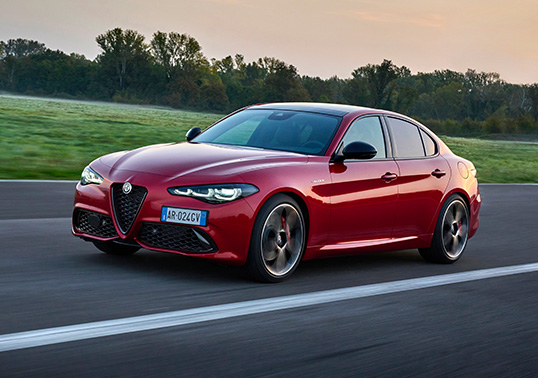 Alfa Romeo Giulia | Sedan Sportwagen | Alfa Romeo DE