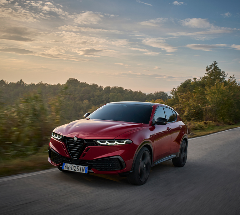 Tonale-Ibrida-Plug-in-Q4-Performance-Alfa Romeo