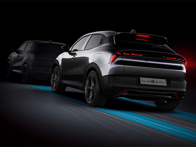 Alfa Romeo Junior - Junior Ibrida 2024 ADAS - Notbremsung