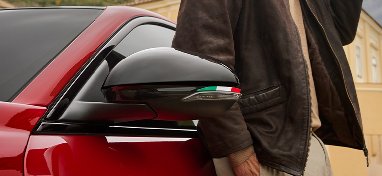 Alfa Romeo Giulia Intensa Außenspiegel