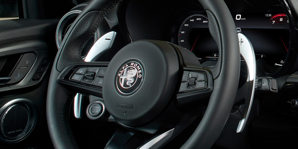 Best-in-class steering and iconic aluminium paddle shifters