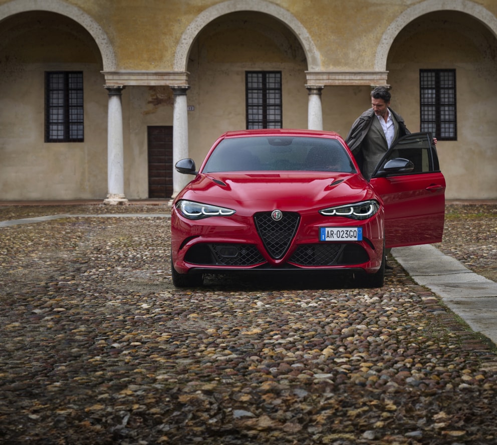 Alfa Romeo Offizielle Website, SUVs & Limousinen