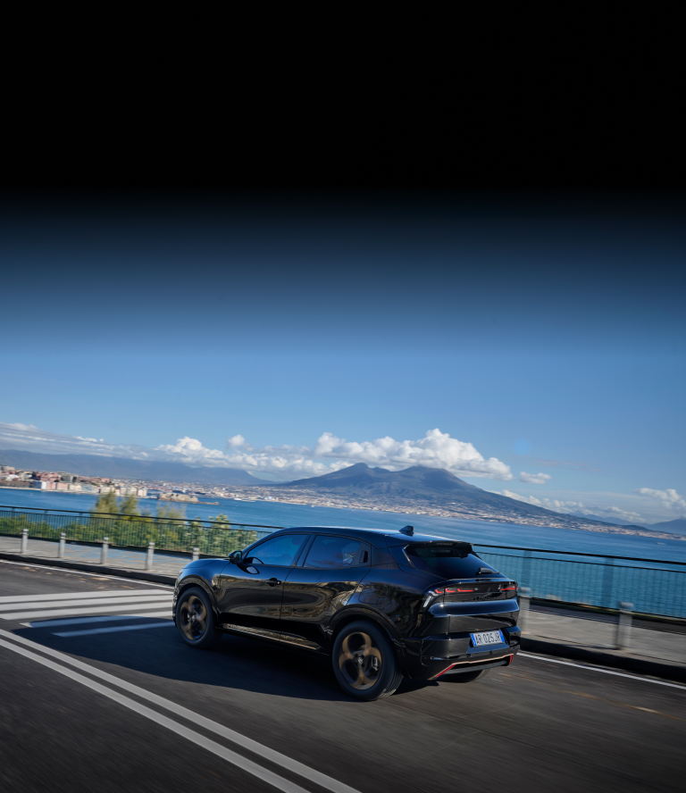 Alfa Romeo Junior - Mehr Informationen - Junior Ibrida