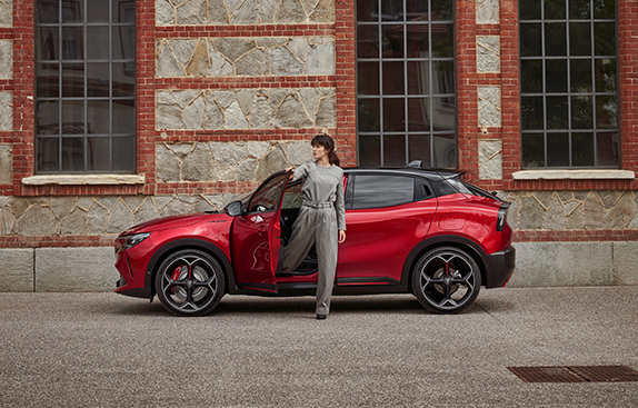 Alfa Romeo Homepage  - Alfa Rosso 33