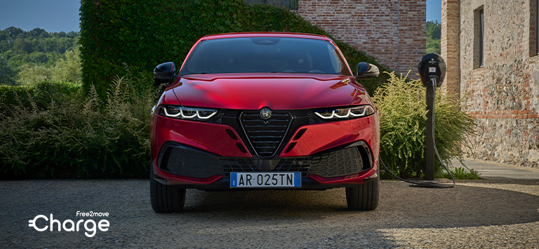 So funktioniert das Plug-in-Hybrid-Laden - Alfa Romeo